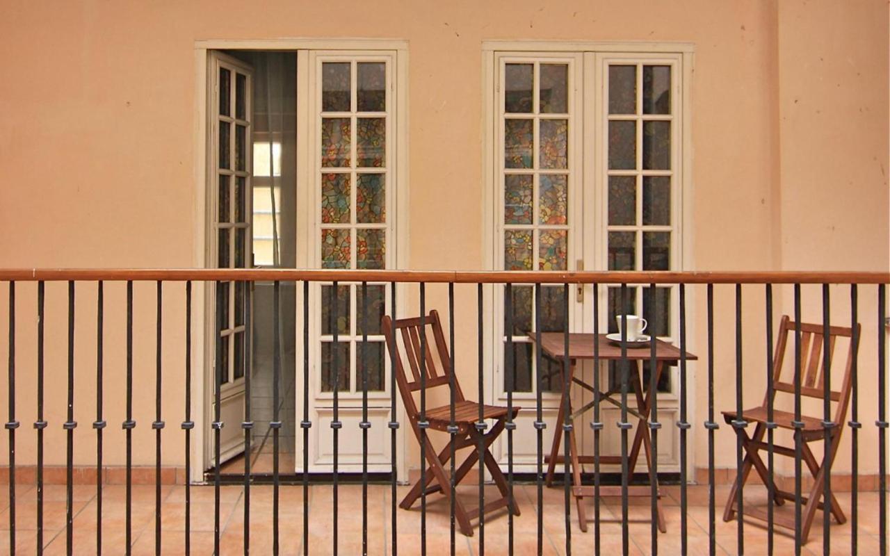Historical Apartment With Balcony Prag Exterior foto